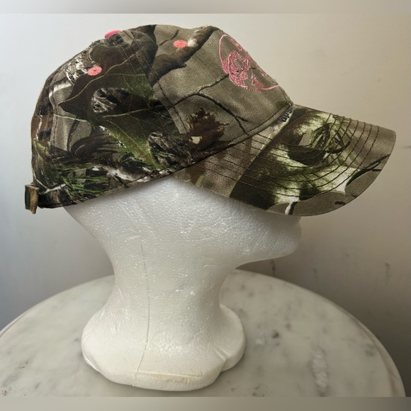BASS PRO SHOP VINTAGE WOODLAND CAMO HAT, ADJUSTABLE BACK BUCKLE - Picture 4 of 8